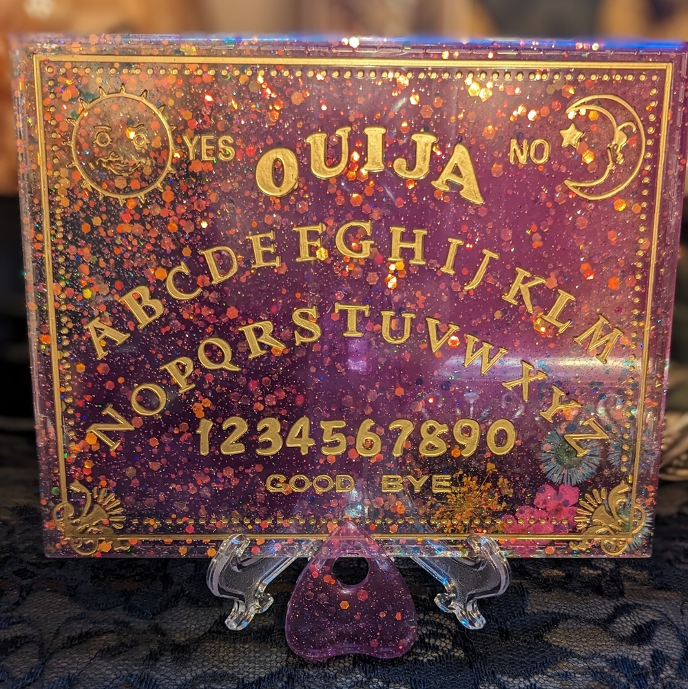 Mini resin ouija board